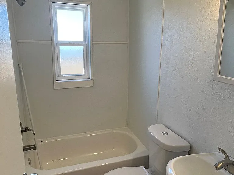 4056 Reading Rd — Photo 19