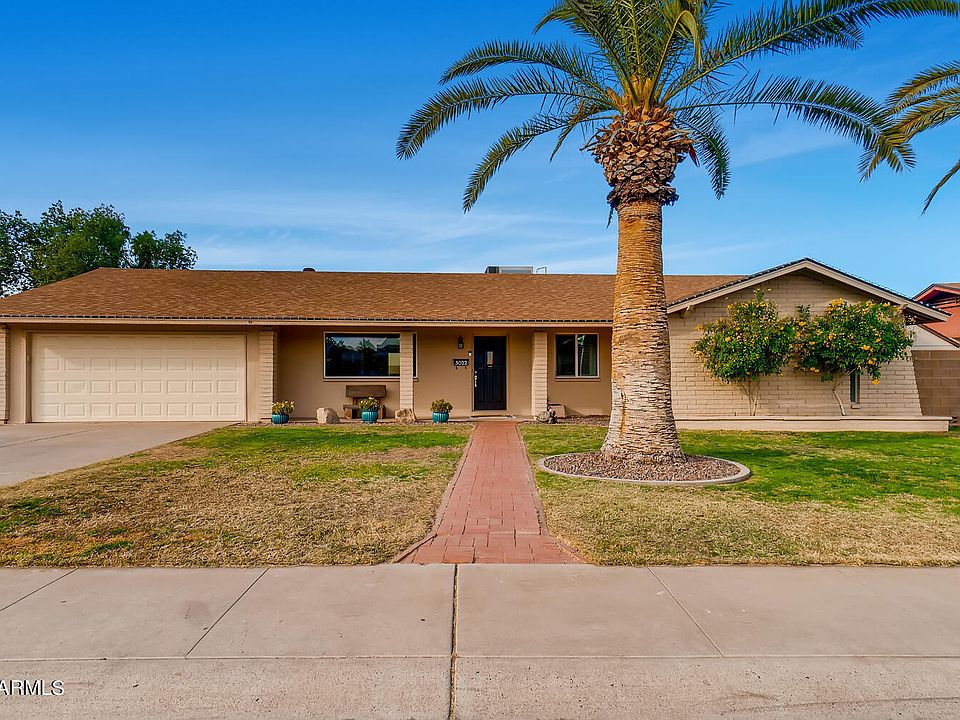 1st image of 3022 E Sierra St