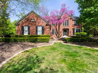 48294 Manhattan Cir, Canton, MI 48188