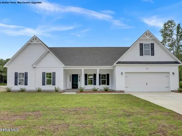 301 Sailview Creek Ct, Holly Ridge, NC 28445