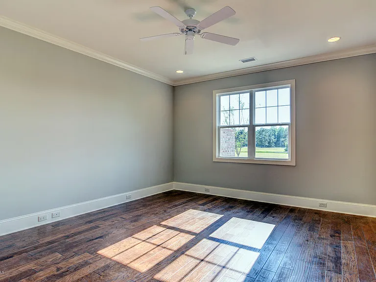 4302 Terrington Dr — Photo 18