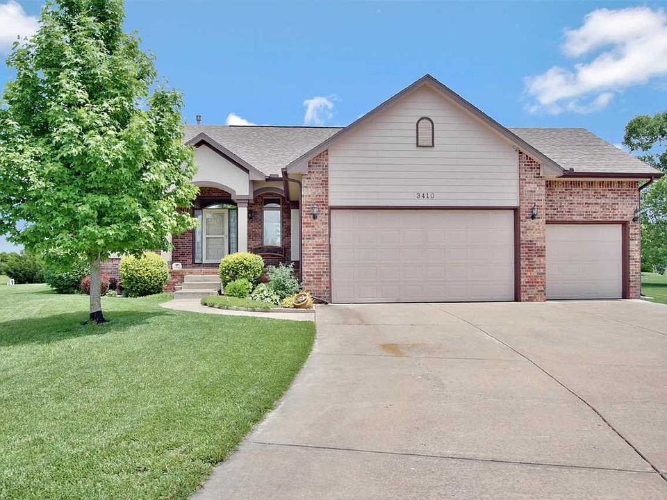 1st image of 3410 N Bridgewood Cir