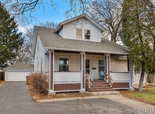 850 South St, Elgin, IL 60123