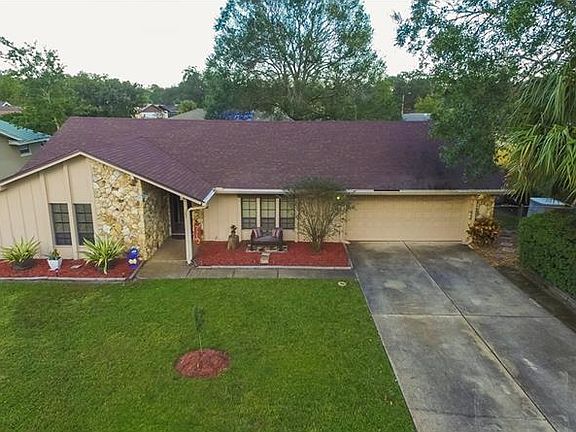 2nd image of 583 Mendoza Dr