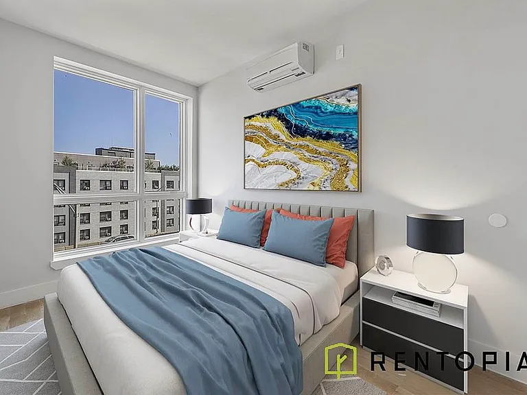 411 Meeker Ave #309N — Photo 3