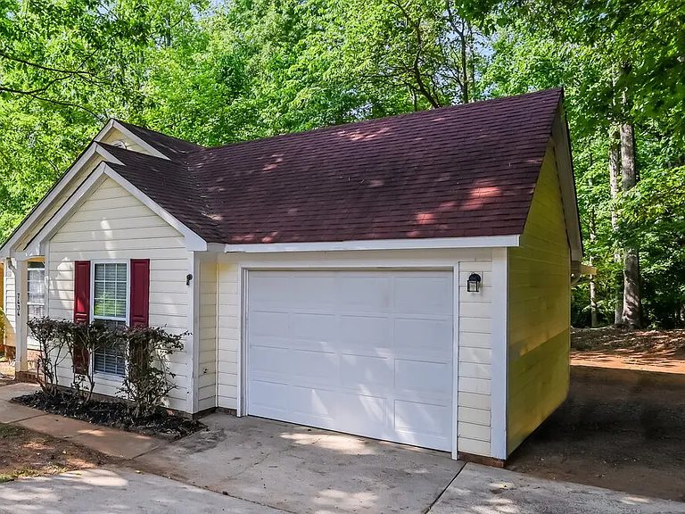 7434 Autumn Trail Dr — Photo 3