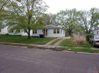 1623 E 10th St, Sedalia, MO 65301