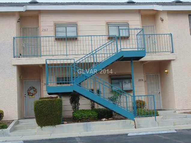 1st image of 2864 Bluebonnet Dr #6B