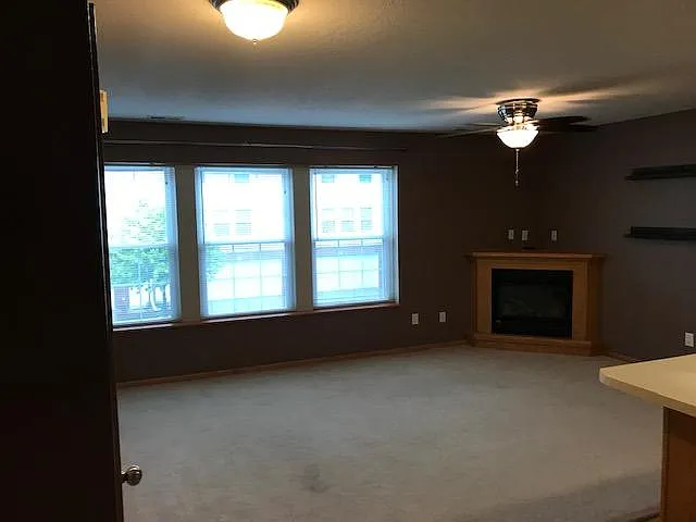 1209 SE Village View Ln #1209 — Photo 8