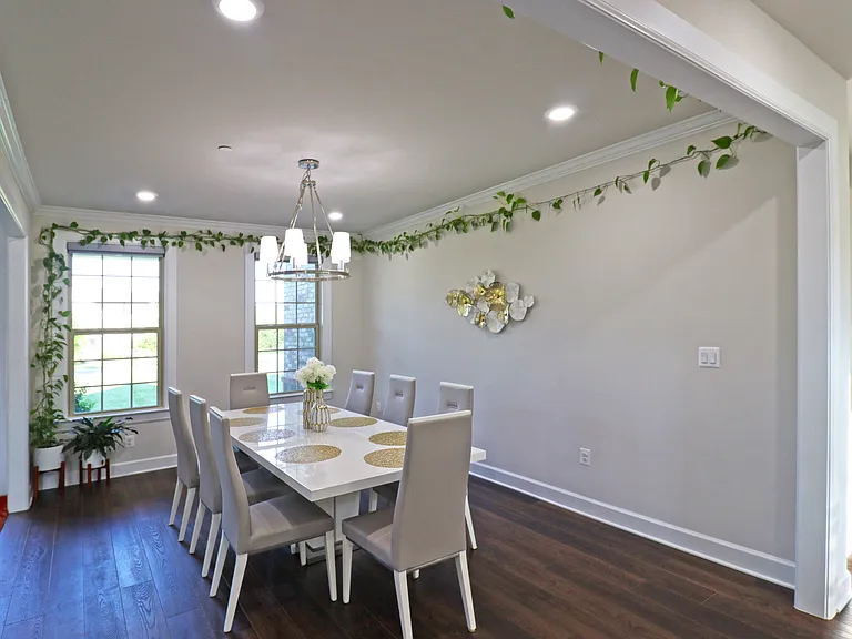 1040 Stepping Pl — Photo 43