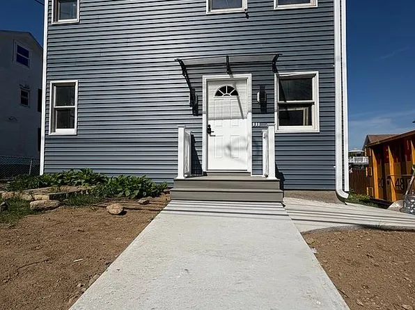128 Jewett St, Ansonia, CT 06401
