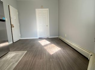 215 E 164th St APT 3F, Bronx, NY 10456