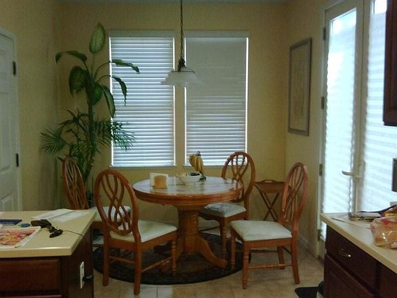 breakfast nook in kitchen