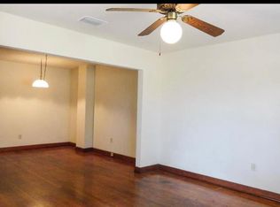 714 NE 11th St #M, Gainesville, FL 32601