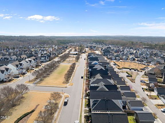 2nd image of 145 Meadows Edge Dr
