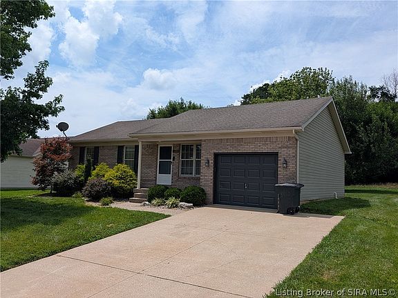 3rd image of 109 Borden Ridge Drive