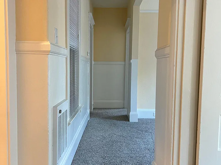 1601 Sacramento St #6 — Photo 3