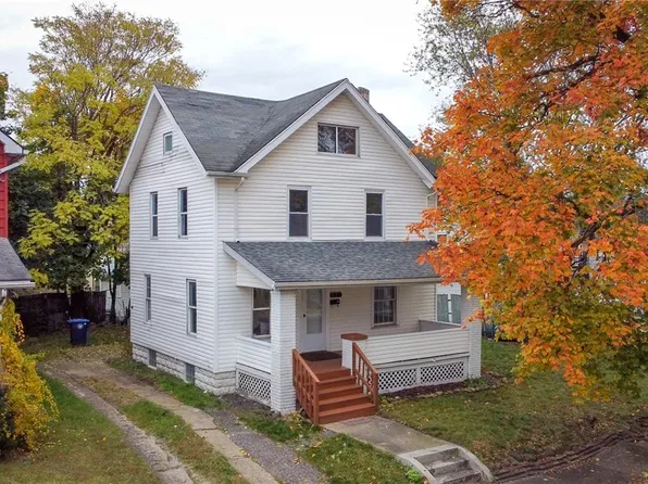 1441 League St, Akron, OH 44305
