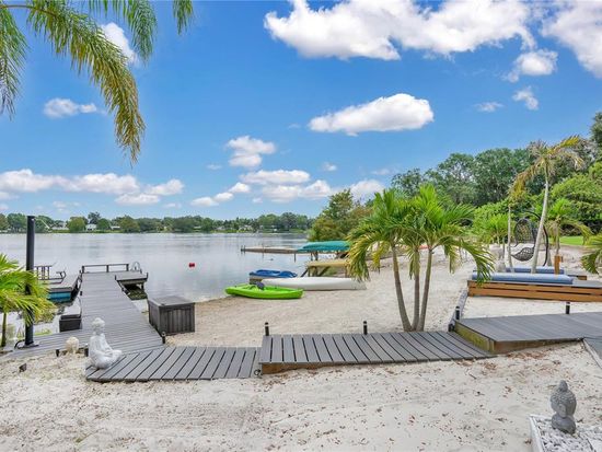 1025 S Crystal Lake Dr, Orlando, FL 32806