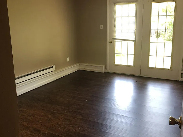 Lower-Level Bedroom 3