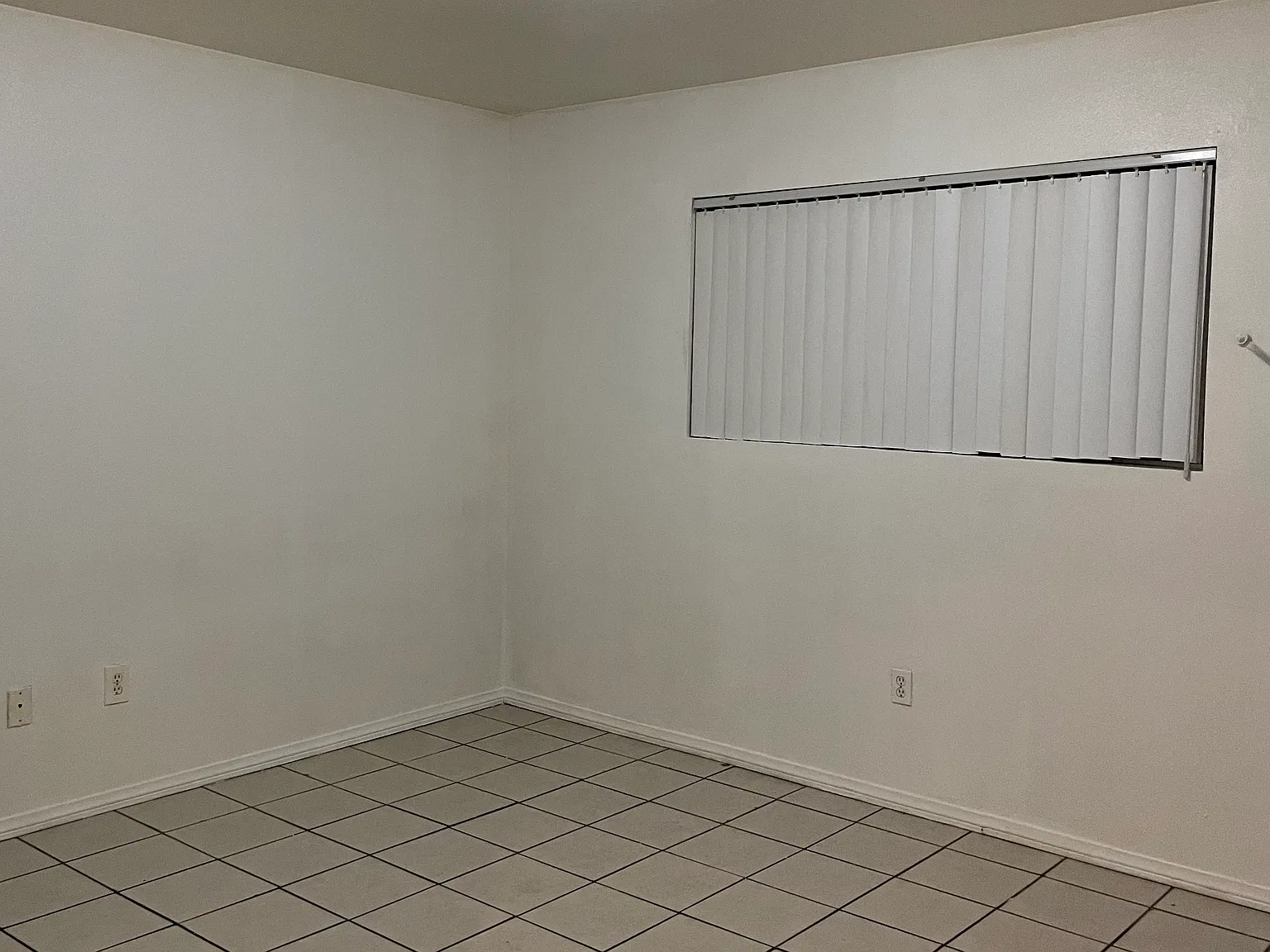 2 bed, 980 sqft, $2,300 — Photo 4