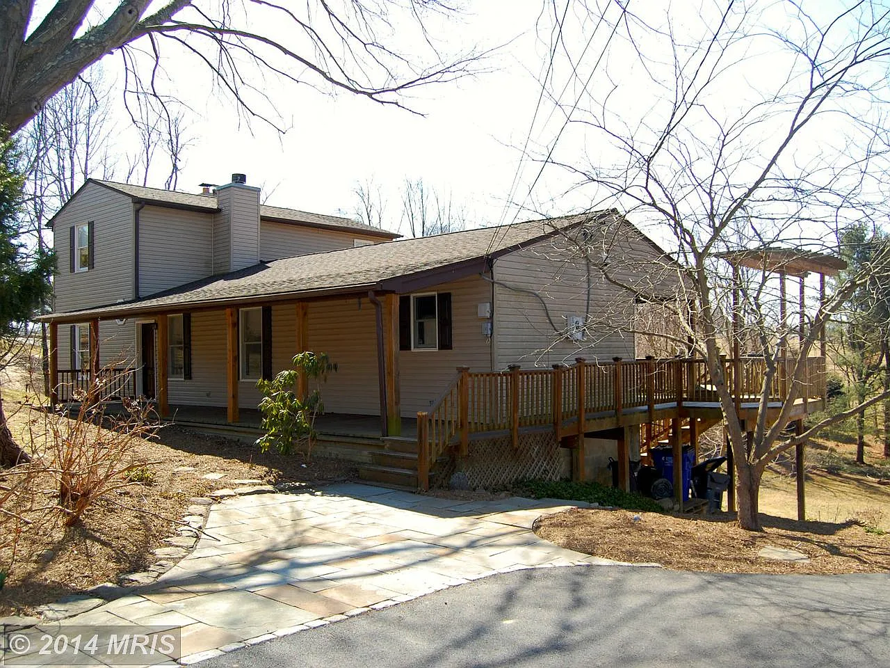 2106 Putnam Rd photo 1