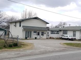 2204 S Main St, Galena, KS 66739