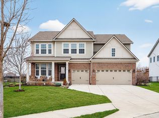 9940 Delmore Dr, Fishers, IN 46040