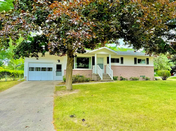 195 Oriole Dr, Alpena, MI 49707