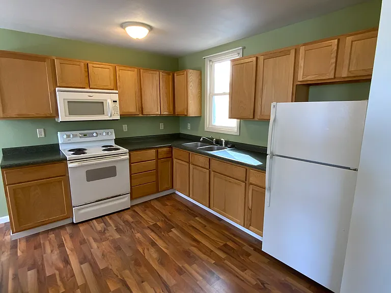 1 bed, 1.0 bath, 700 sqft, $1,100 — Photo 19