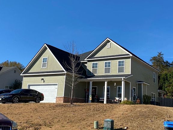 2nd image of 2418 Orchard Dr