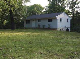 11417 Argonne Rd, Festus, MO 63028