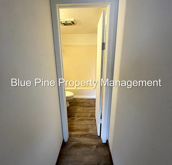 450 H St #2 — Photo 6