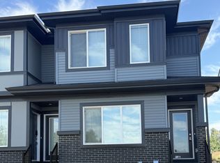 4231 Kinglet Blvd NW Unit 1, Edmonton, AB T5S 0N8