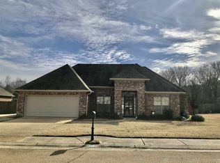 148 Choctaw Bnd, Clinton, MS 39056