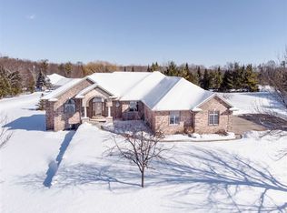 4438 Kayla Ln, New Franken, WI 54229