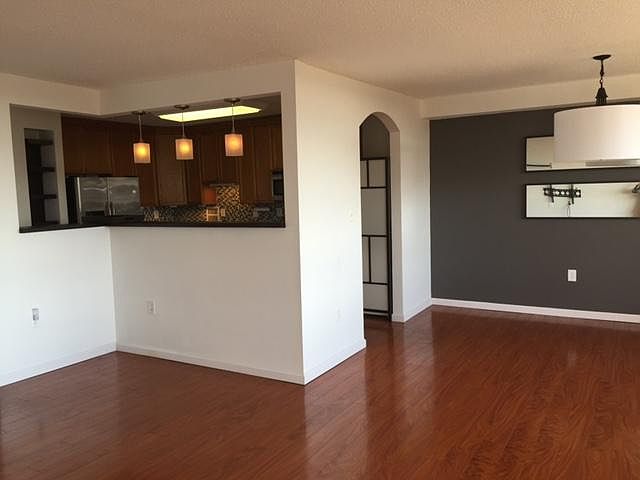 1st image of 3705 S George Mason Dr APT 913