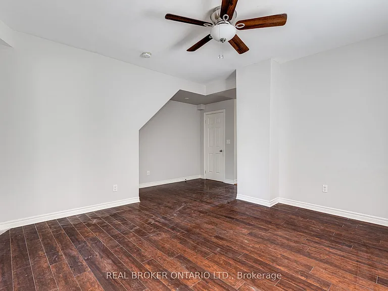 371 Jones Ave #MAIN — Photo 9