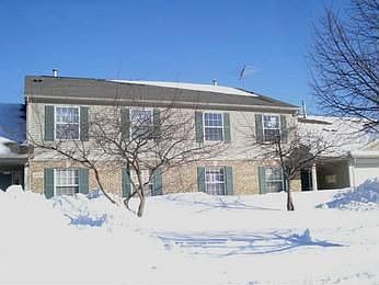 1st image of 1007 Lincolnshire Ct #C