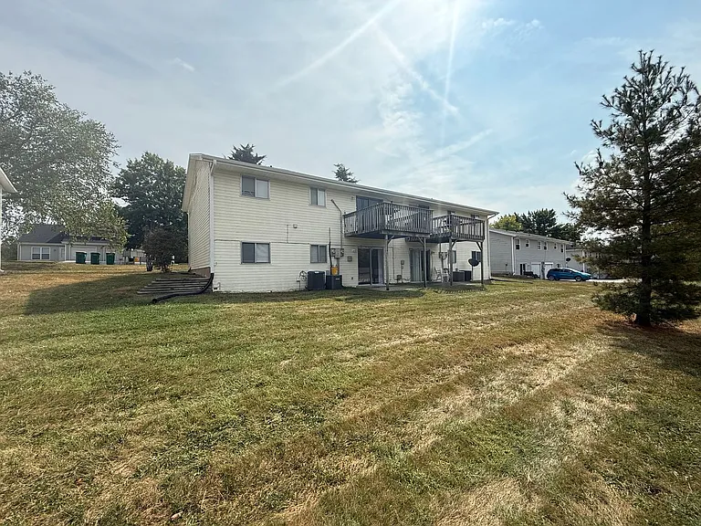 7221 N Moberly Dr #D — Photo 15