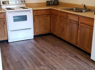 1119 2nd St #A, Bethalto, IL