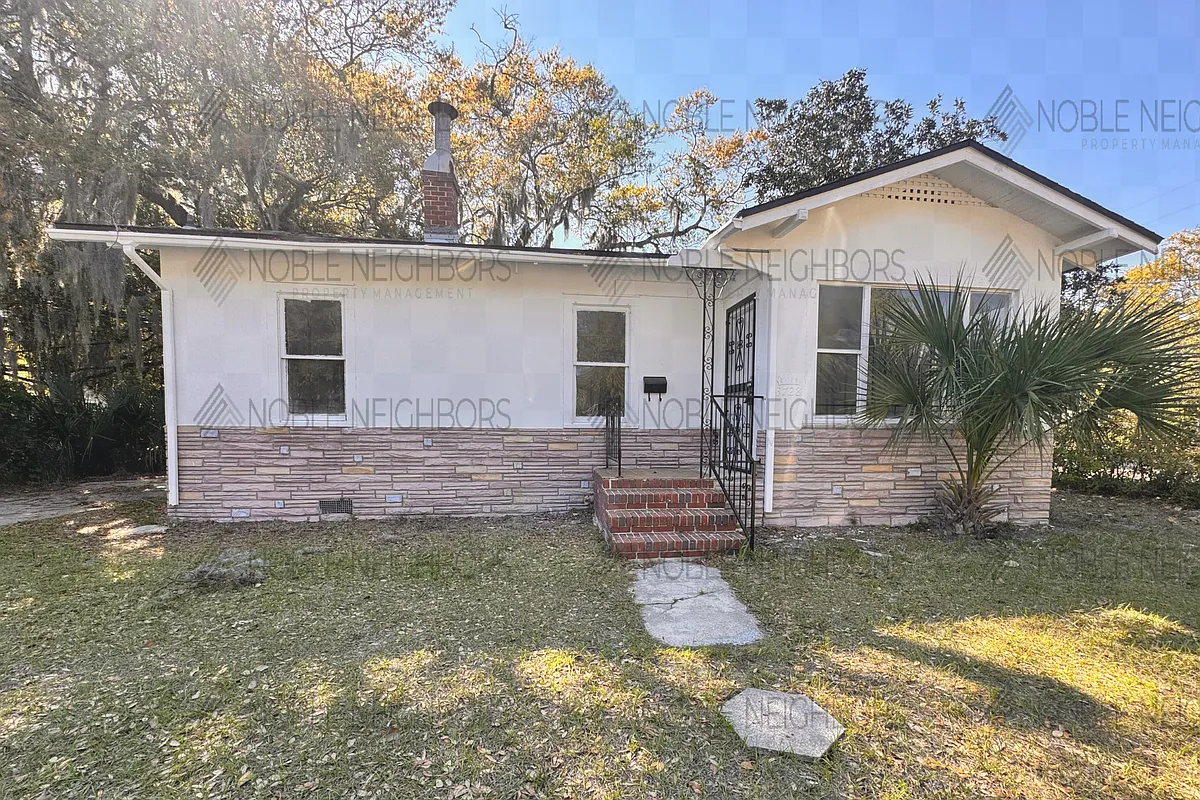 Building Photo - 3728 Silver St