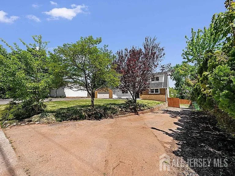 3 Meadow Rd #1 — Photo 12