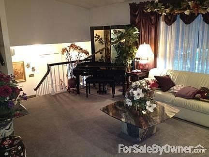 Sun/Four Seasons Room