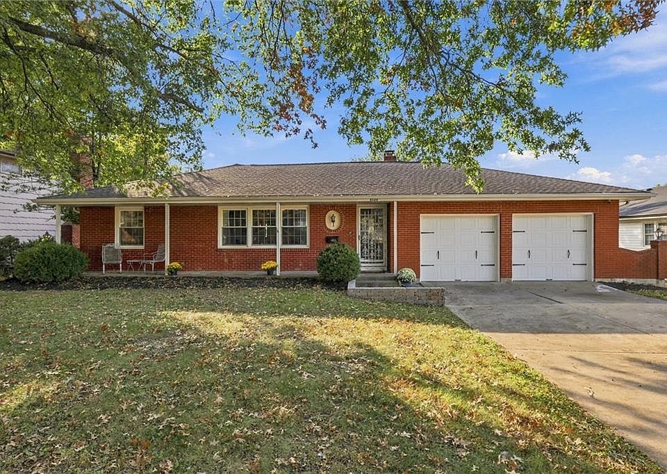1st image of 8528 Maywood Ave