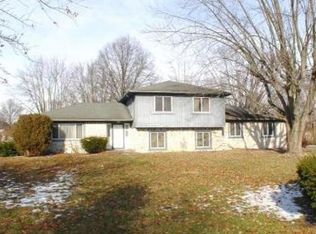 108 Oak Boulevard South Dr, Greenfield, IN