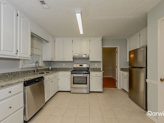 2nd image of 141 McElroy Rd