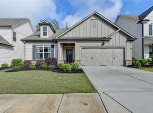 5446 Railway Ln, Flowery Branch, GA 30542