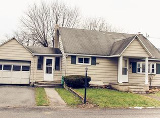 14 Knox Ln, Granville, PA 17029