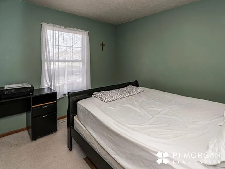 17729 Olive St — Photo 7